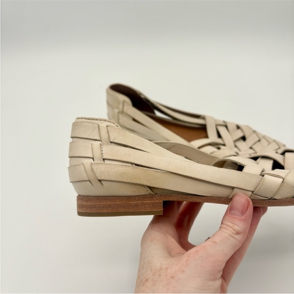 NEW FRYE Terri Huaraches in Tapioca White Leather Woven Loafers Women’s 6-6.5 - Picture 3 of 8
